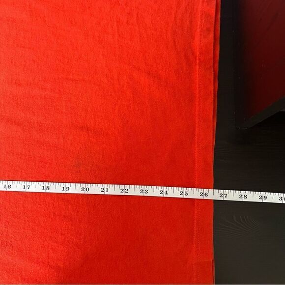 VTG 1996 Warner Bros Studio Store Embroidered Pocket Tee Size M Red T Shirt - Picture 12 of 12